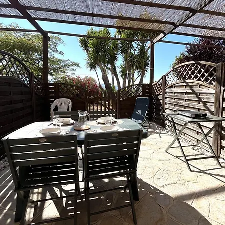 Saint-florent T2 Avec Terrasse Piscine * Сен-Флоран